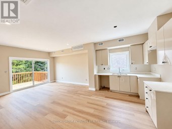 8 - 1 RIVERDALE DRIVE Wasaga Beach Ontario photo 7