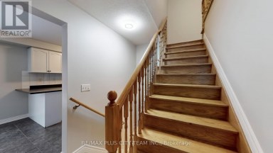 4 SLESSOR LANE Brampton (Bram East) Ontario photo 13