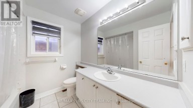 4 SLESSOR LANE Brampton (Bram East) Ontario photo 28