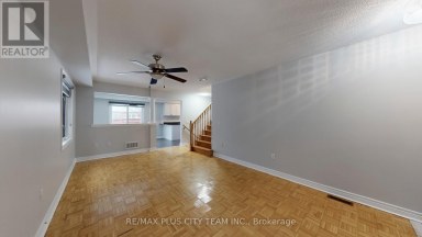 4 SLESSOR LANE Brampton (Bram East) Ontario photo 5