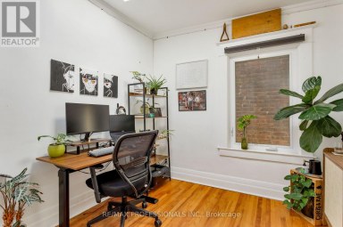 44 MCCORMACK STREET Toronto (Rockcliffe-Smythe) Ontario photo 24