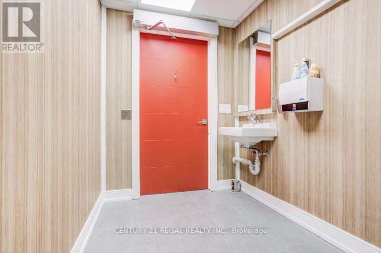 1008 LAGOON STREET, Mississauga (Lakeview), Ontario, L5G0B2