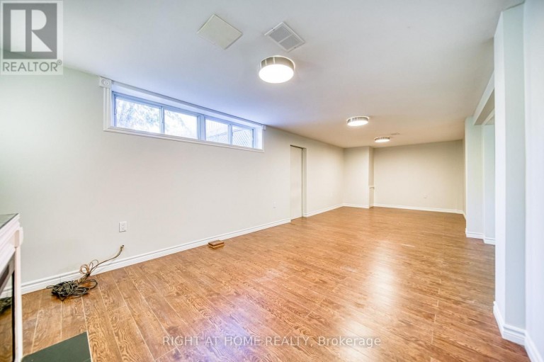 506 TRUDALE COURT, Oakville (WO West), Ontario, L6L4H1