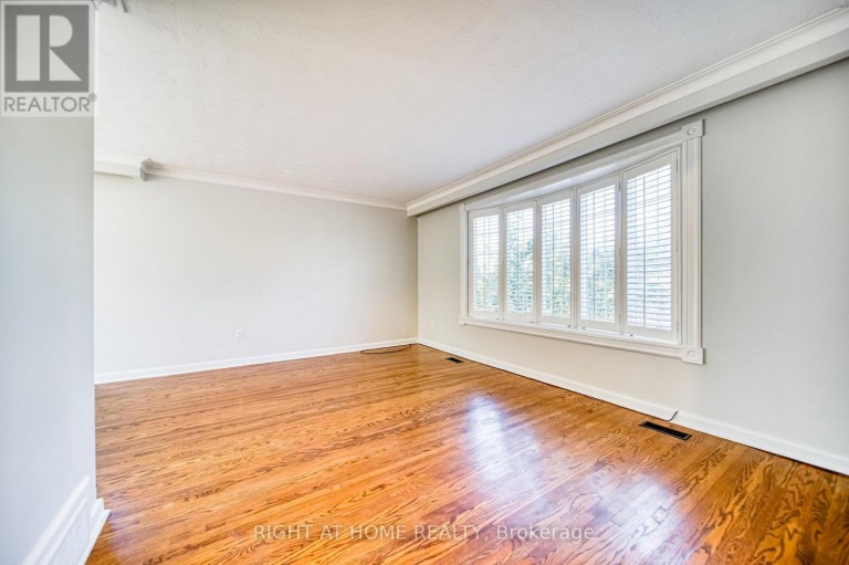 506 TRUDALE COURT, Oakville (WO West), Ontario, L6L4H1
