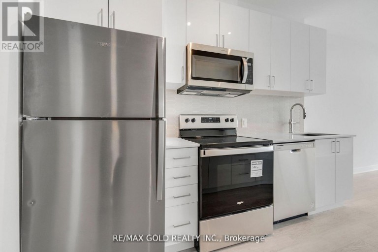 803 - 2782 BARTON STREET E, Hamilton (Riverdale), Ontario, L8E0L3