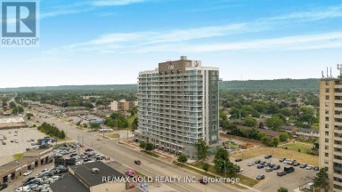 803 - 2782 BARTON STREET E Hamilton (Riverdale) Ontario photo 3