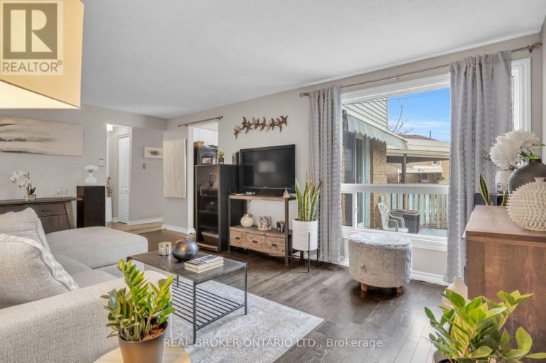 15 - 415 MORGAN AVENUE, Kitchener, Ontario, N2A2V6