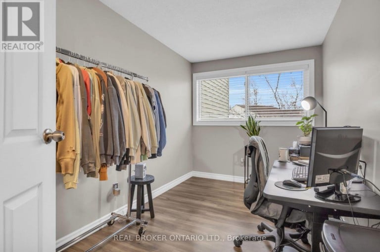 15 - 415 MORGAN AVENUE, Kitchener, Ontario, N2A2V6