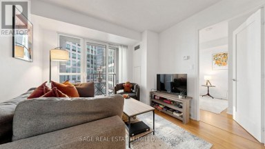 1007 - 20 BLUE JAYS WAY Toronto (Waterfront Communities) Ontario photo 6