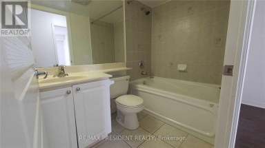501 - 300 RAY LAWSON BOULEVARD Brampton (Fletcher's Creek South) Ontario photo 10