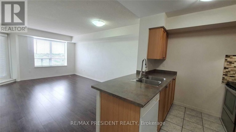 501 - 300 RAY LAWSON BOULEVARD, Brampton (Fletcher's Creek South), Ontario, L6Y5H5