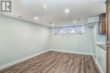 3614 HOLDEN (UNIT 1) CRESCENT Mississauga (Mississauga Valleys) Ontario photo 5