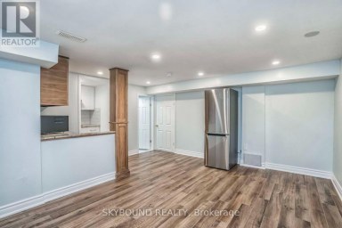 3614 HOLDEN (UNIT 1) CRESCENT Mississauga (Mississauga Valleys) Ontario photo 7
