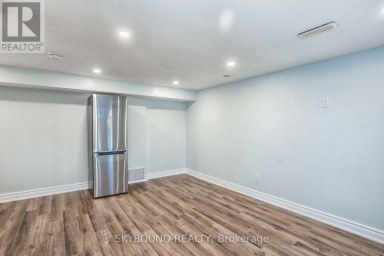 3614 HOLDEN (UNIT 1) CRESCENT Mississauga (Mississauga Valleys) Ontario photo 8
