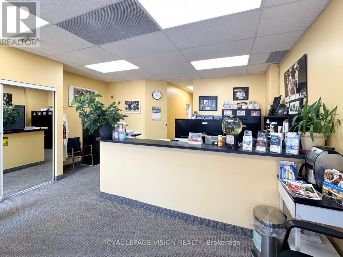 1 - 2085 WESTON ROAD, Toronto (Weston), Ontario, M9N1X7