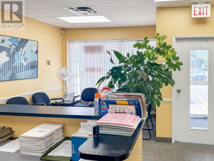 1 - 2085 WESTON ROAD, Toronto (Weston), Ontario, M9N1X7