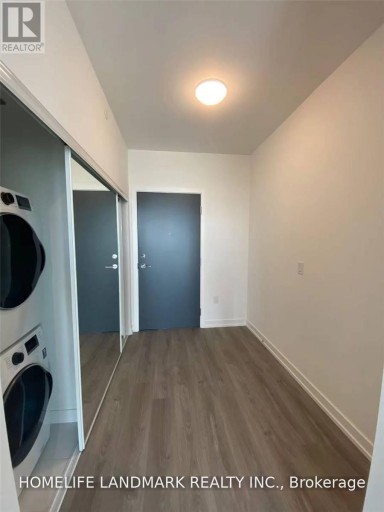906 - 10 DE BOERS DRIVE, Toronto (York University Heights), Ontario, M3J0H1