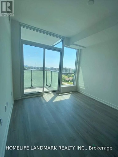 906 - 10 DE BOERS DRIVE, Toronto (York University Heights), Ontario, M3J0H1