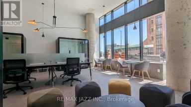 1407 - 80 BOND STREET E Oshawa (O'Neill) Ontario photo 16