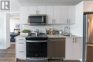 1407 - 80 BOND STREET E Oshawa (O'Neill) Ontario photo 6