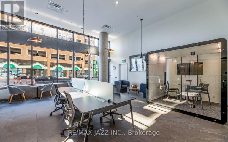 1407 - 80 BOND STREET E, Oshawa (O'Neill), Ontario, L1G0E6