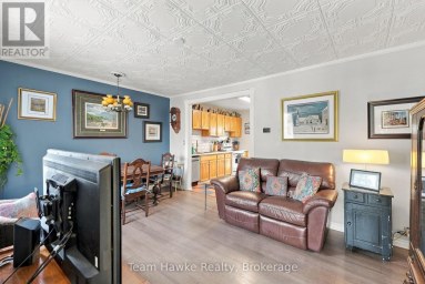 200 FIFTH STREET Midland Ontario photo 8