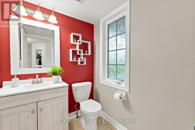 70 THORNLODGE DRIVE Georgina (Keswick South) Ontario photo 16
