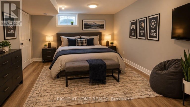 140 SYDENHAM WELLS ROAD, Barrie (Georgian Drive), Ontario, L4M6T3
