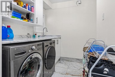 5054 TERRY FOX WAY Mississauga (East Credit) Ontario photo 22