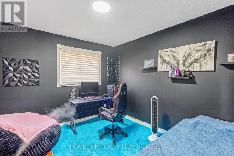 5054 TERRY FOX WAY, Mississauga (East Credit), Ontario, L5V1R7