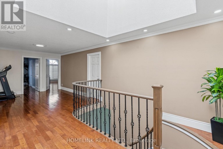 5054 TERRY FOX WAY, Mississauga (East Credit), Ontario, L5V1R7