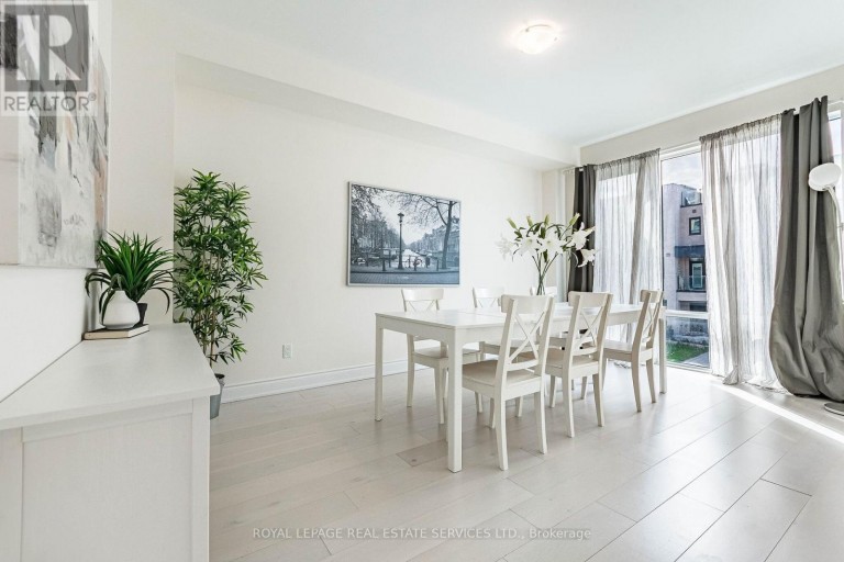 82 PONY FARM DRIVE, Toronto (Willowridge-Martingrove-Richview), Ontario, M9R0B3