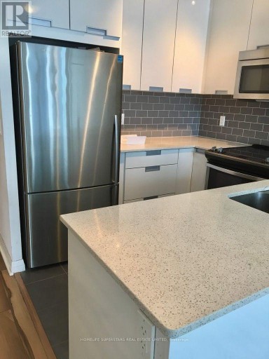 901 - 75 EGLINTON AVENUE W, Mississauga (Hurontario), Ontario, L5R0E4