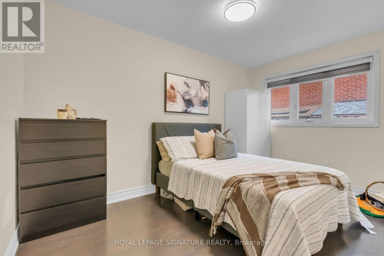 4302 BRIDLEPATH TRAIL, Mississauga (Erin Mills), Ontario, L5L3K4
