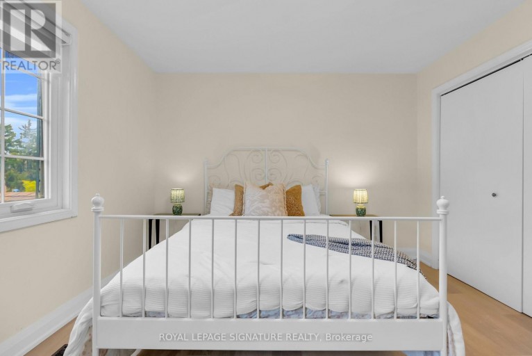 4302 BRIDLEPATH TRAIL, Mississauga (Erin Mills), Ontario, L5L3K4