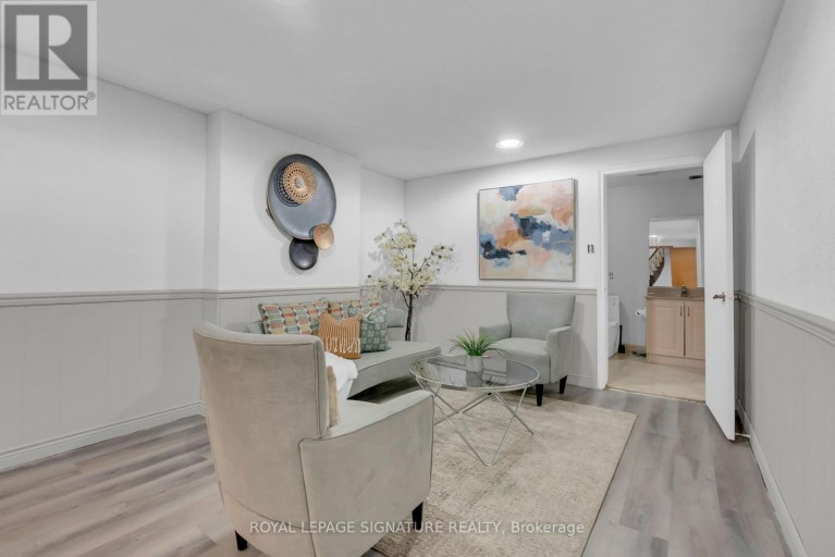4302 BRIDLEPATH TRAIL, Mississauga (Erin Mills), Ontario, L5L3K4