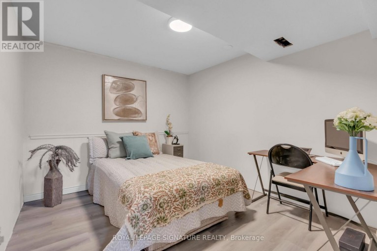 4302 BRIDLEPATH TRAIL, Mississauga (Erin Mills), Ontario, L5L3K4