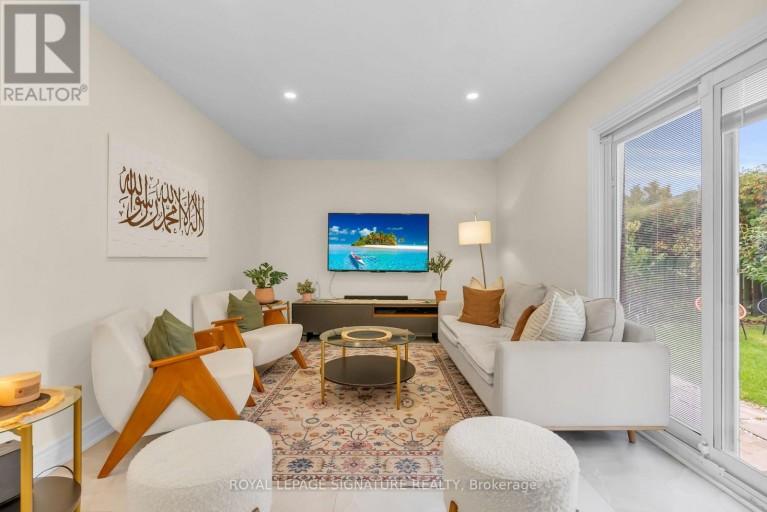 4302 BRIDLEPATH TRAIL, Mississauga (Erin Mills), Ontario, L5L3K4