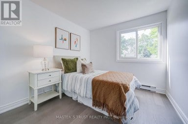 4 GATSBY SQUARE Brampton (Northgate) Ontario photo 18