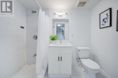 4 GATSBY SQUARE Brampton (Northgate) Ontario photo 29