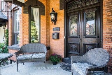 122 EAST AVENUE S Hamilton (Stinson) Ontario photo 3