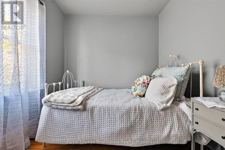 174 UNIVERSITY AVENUE W, Cobourg, Ontario, K9A2H2