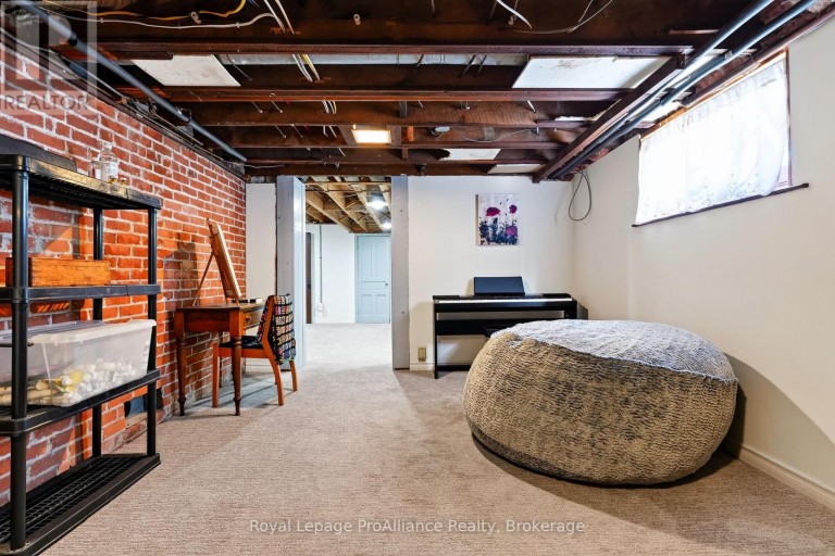 174 UNIVERSITY AVENUE W, Cobourg, Ontario, K9A2H2