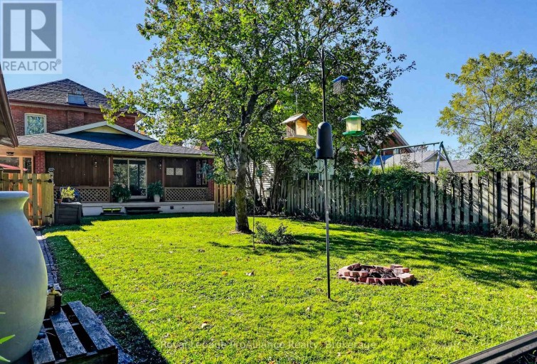 174 UNIVERSITY AVENUE W, Cobourg, Ontario, K9A2H2