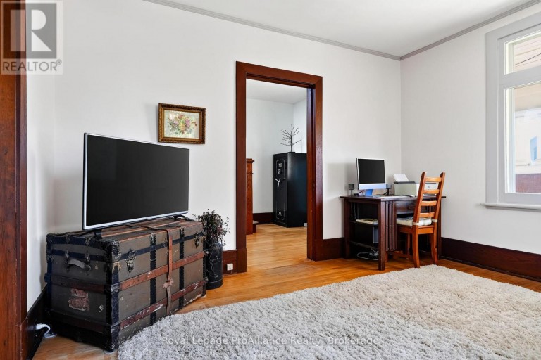 174 UNIVERSITY AVENUE W, Cobourg, Ontario, K9A2H2