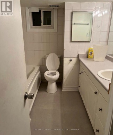 (BASEMENT) - 28 LADORE DRIVE, Brampton (Brampton South), Ontario, L6Y1V5