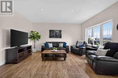 1479 WEBSTER ROAD Douro-Dummer Ontario photo 12
