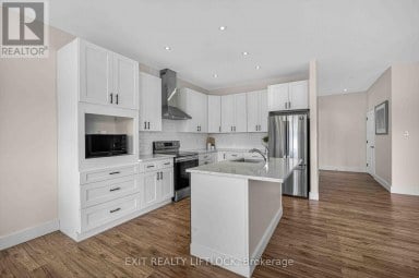 1479 WEBSTER ROAD Douro-Dummer Ontario photo 5