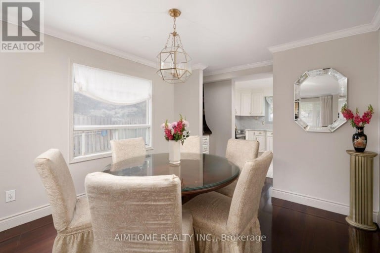 11 CARPENTER COURT, Markham (Raymerville), Ontario, L3P6W3