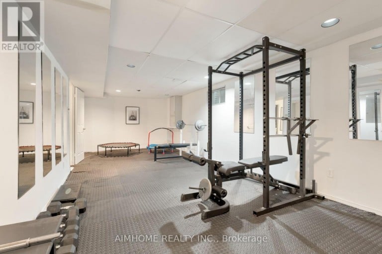 11 CARPENTER COURT, Markham (Raymerville), Ontario, L3P6W3